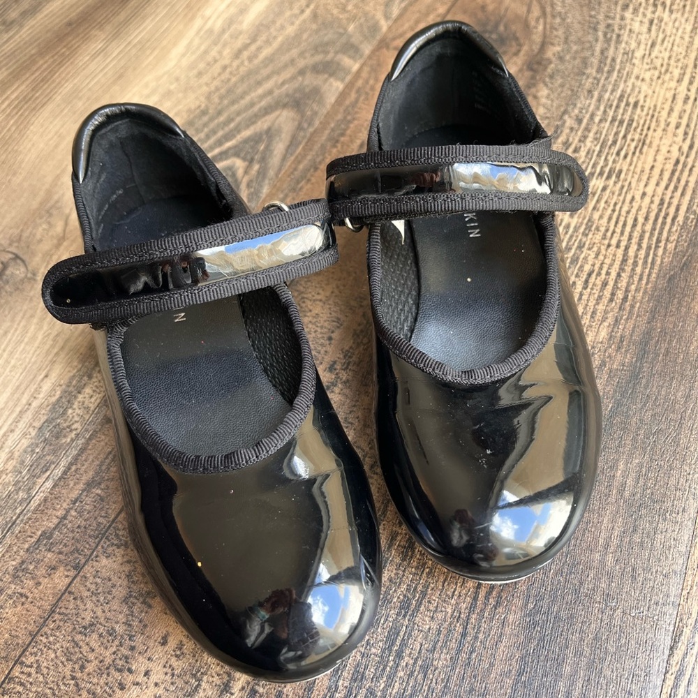 Danskin Girls Black Patent Mary Janes Tap Shoes with Velcro Strap